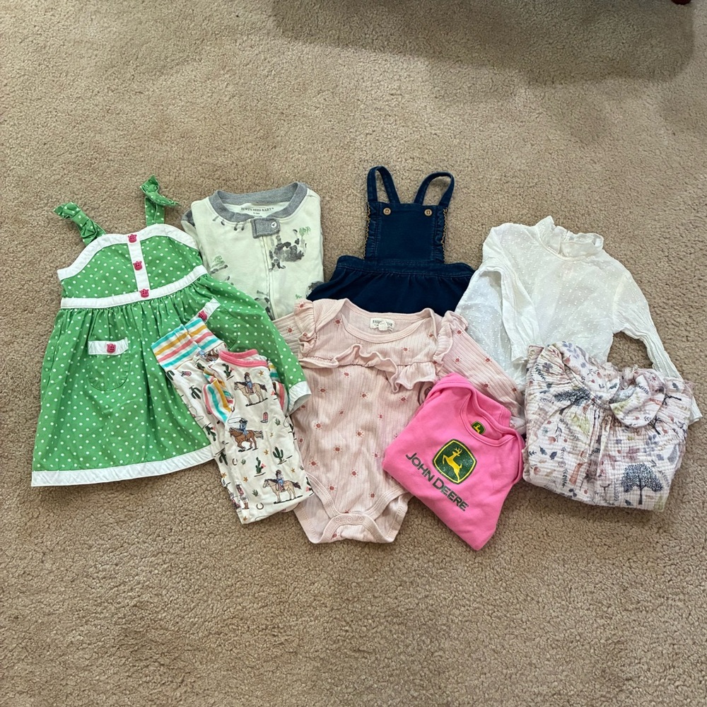 Baby girl clothing lot